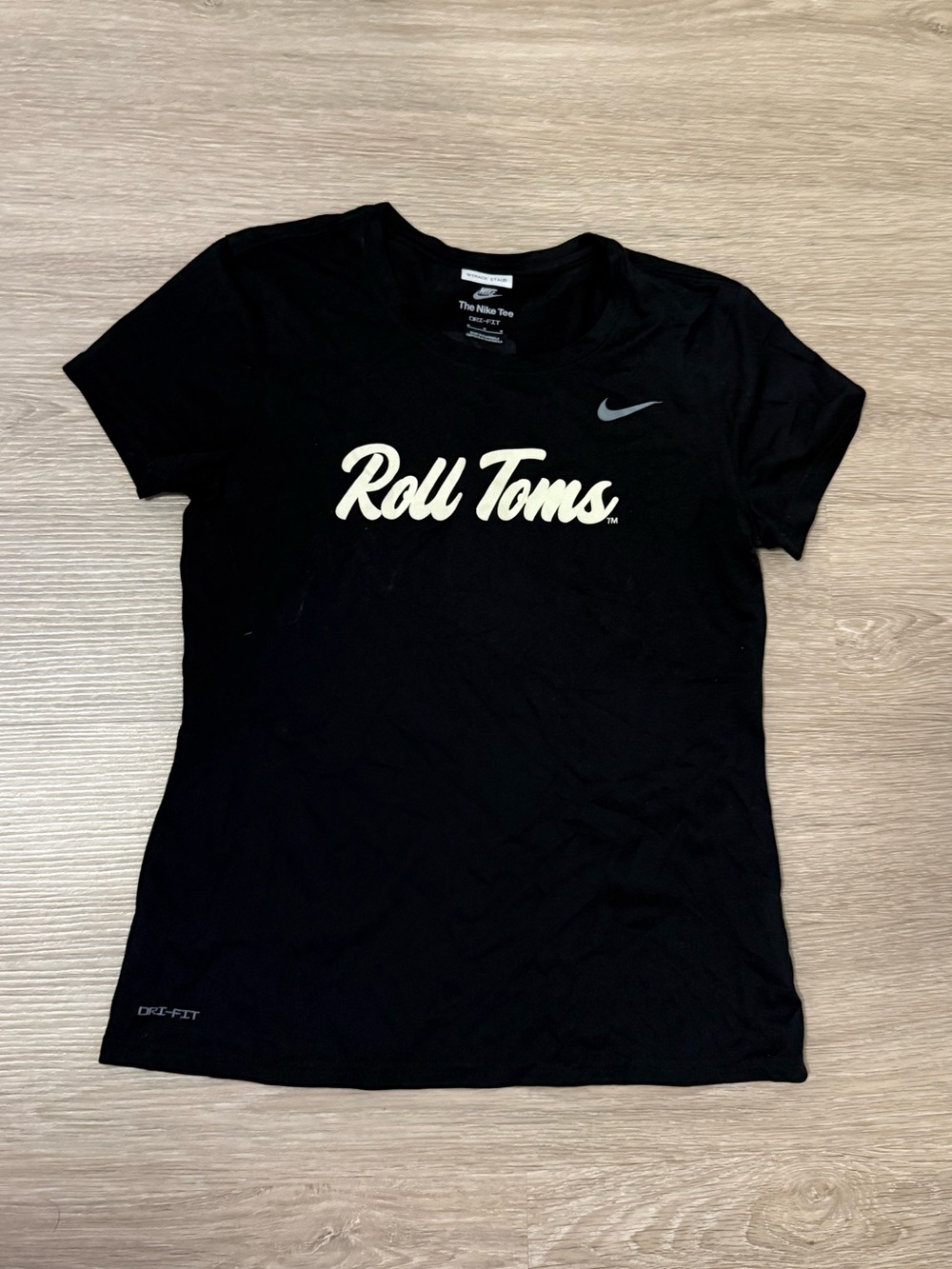 St. Thomas Nike Black Women's 'Roll Toms' Graphic Short Sleeve Tee